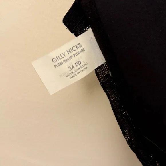 NWOT Push-up Bra - Picture 3 of 3